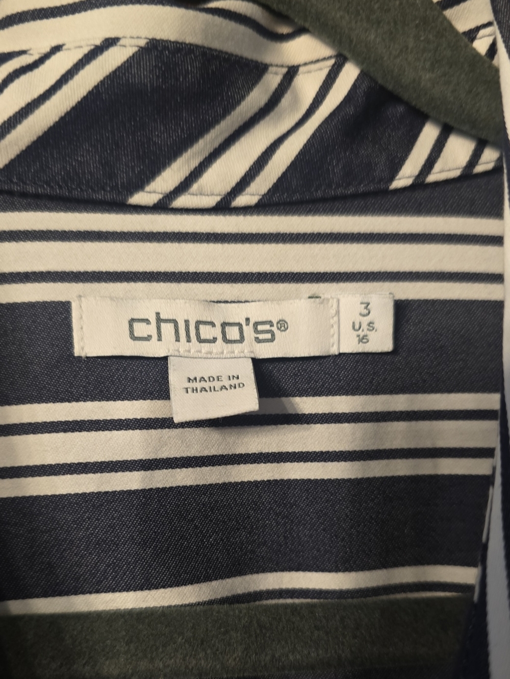 Chico's No Iron Striped Shirt Sz 3 - Picture 2 of 6